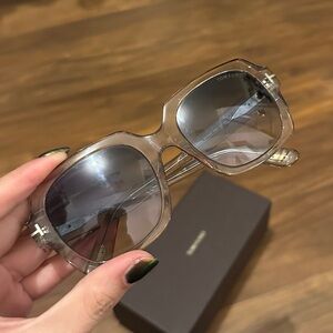 Tom Ford Women's Sunglasses - Light Brown